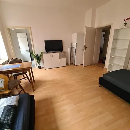 Flex Aparts - 2-raum In Mit Balkon Apartment