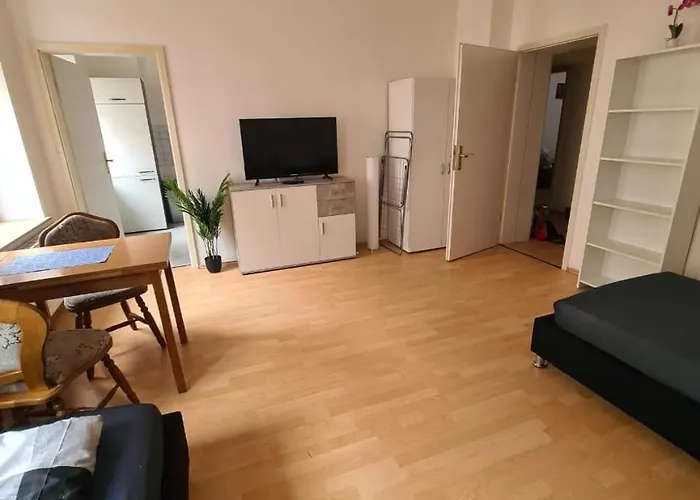 Апартаменты Flex Aparts - 2-raum In Mit Balkon Цвиккау